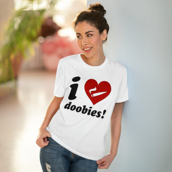 Leaf Smokers "I Love Doobies" T-Shirt - Image 12